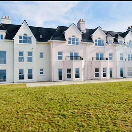 Luxurious Beach Front Apartment In ポートラッシュ エクステリア 写真