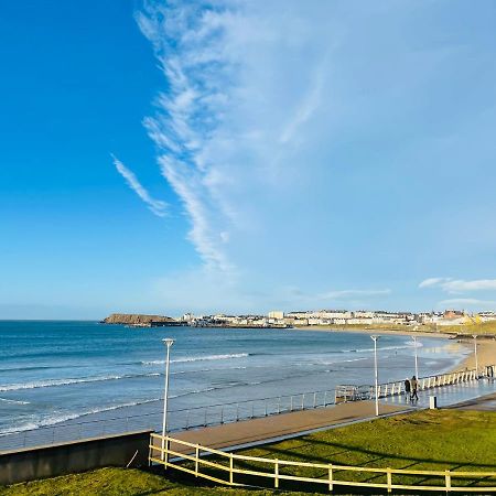 Luxurious Beach Front Apartment In ポートラッシュ エクステリア 写真